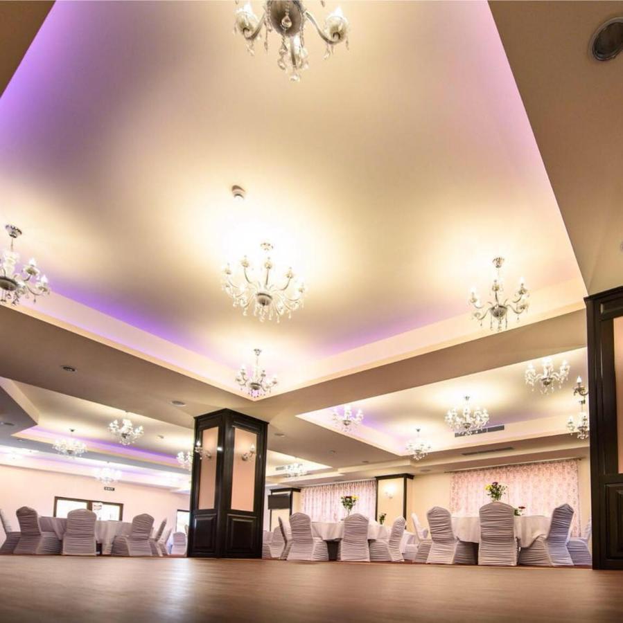 Hotel Roberts Sibiu Exterior photo